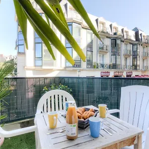 Les Mouettes , Dinard France