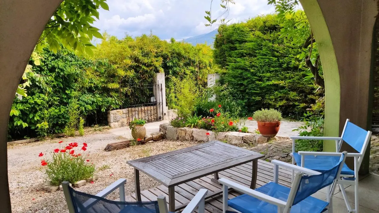 Bambou Entre Mer Et Montagnes Chateauneuf-Grasse